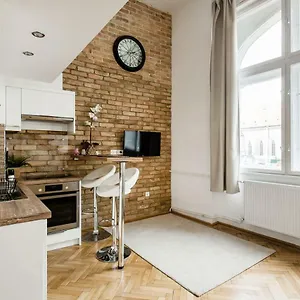design-central-apartments.inbudapesthotels.com/